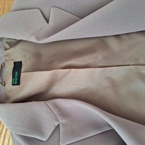 United colors of benton pant suite